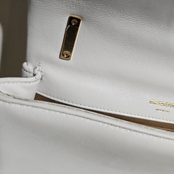 BURBERRY TB SMALL LOLA QUILTED SHOULDER / CROSSBODY BAG WITH INNER DEFECTS. - Picture 16 of 16